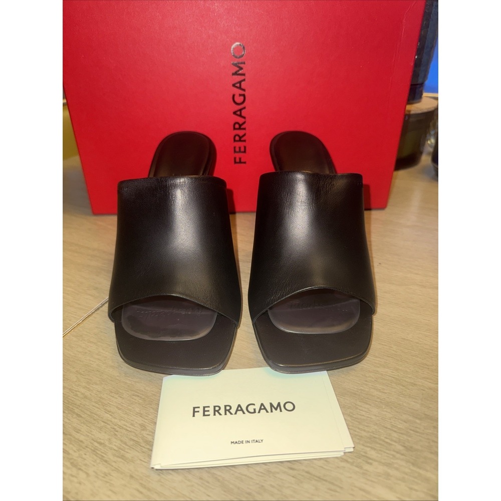 Salvatore Ferragamo 'Astro' Mule Black Leather Sandal Women's 8 1/2 US - Picture 4 of 13